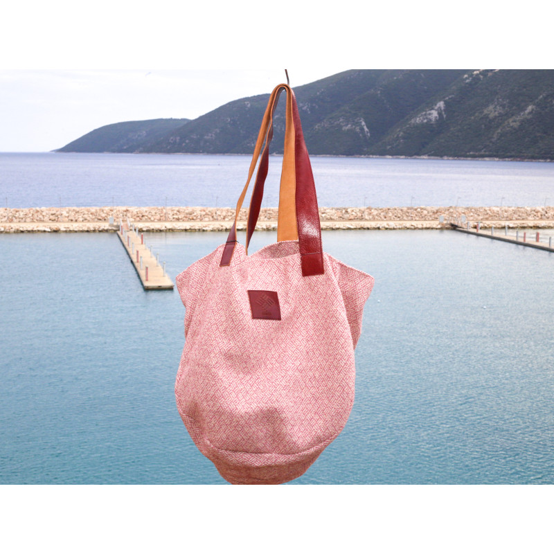 Aire pink the ultimate summer bag