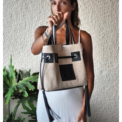 HANDMADE STRAW BAG 02