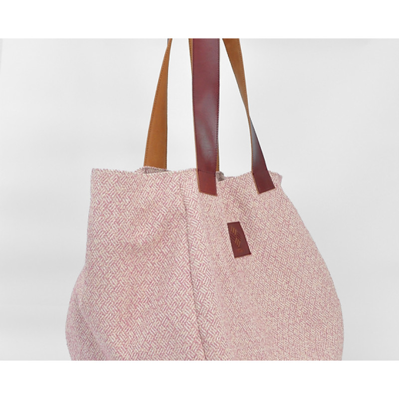 Aire pink the ultimate summer bag