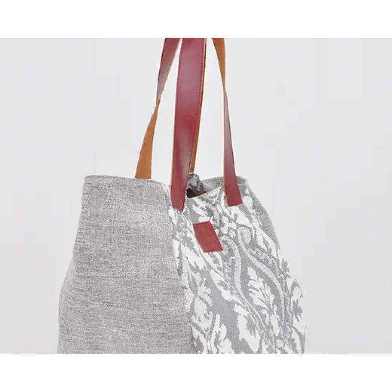 Aire light grey bag